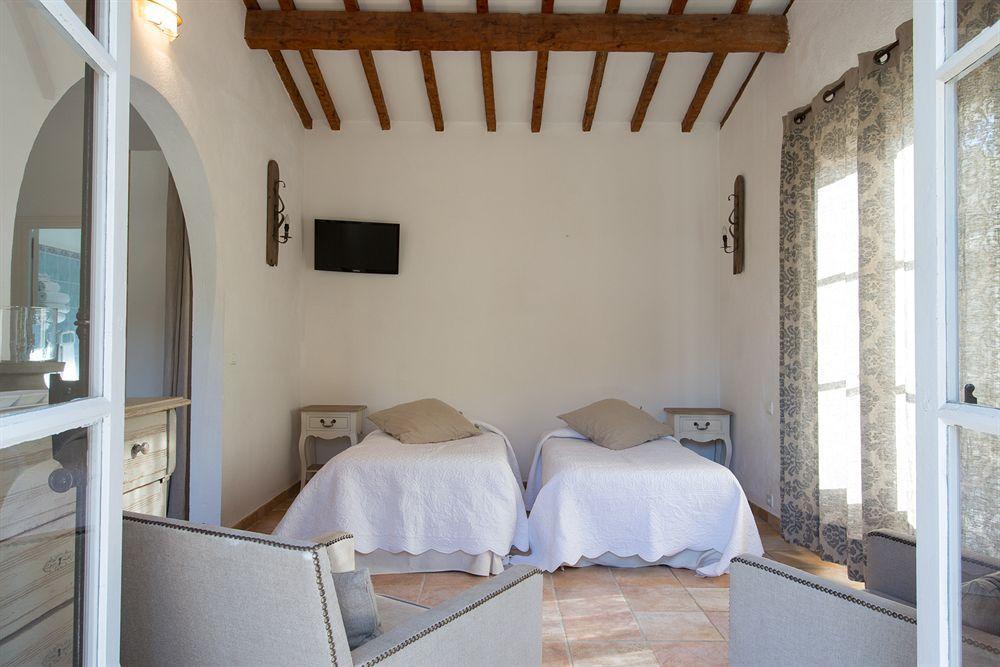 Hotel Les Capucines Saint Tropez 4*