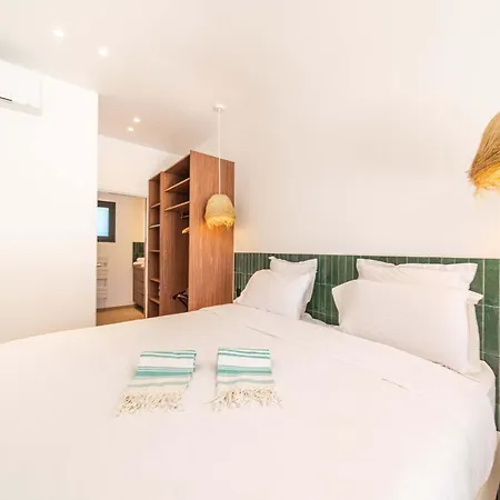Les Capucines Saint Tropez Hotel Gassin Buitenkant foto