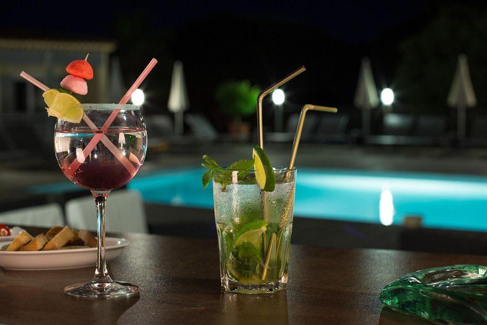 Les Capucines Saint Tropez Gassin